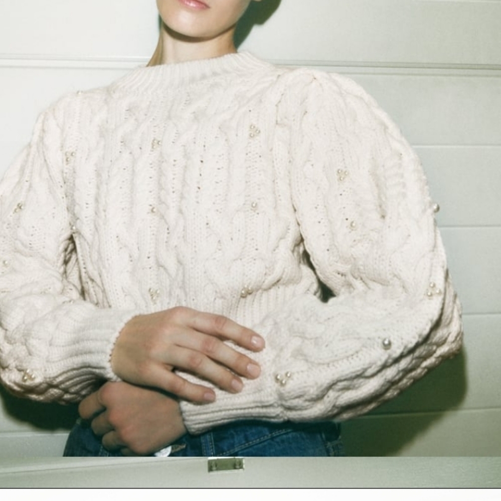 Zara Cozy  Cable Knit Pearl Cropped Wool Blend  Sweater Sz-L